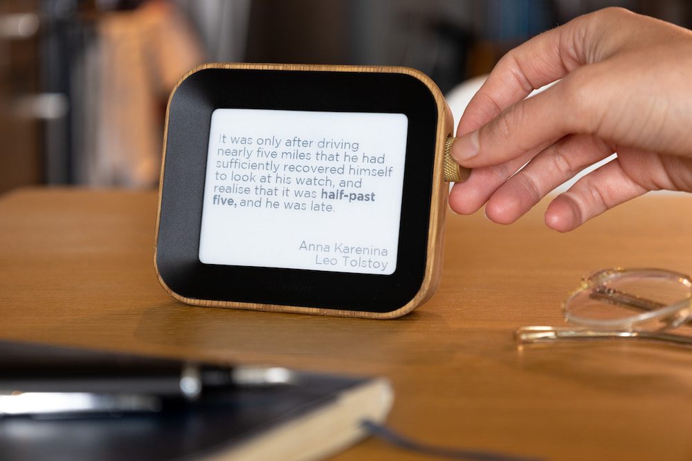 MECHANICAL DESIGN LABS AUTHOR CLOCK MECHANICAL DESIGN LABS AUTHOR CLOCK