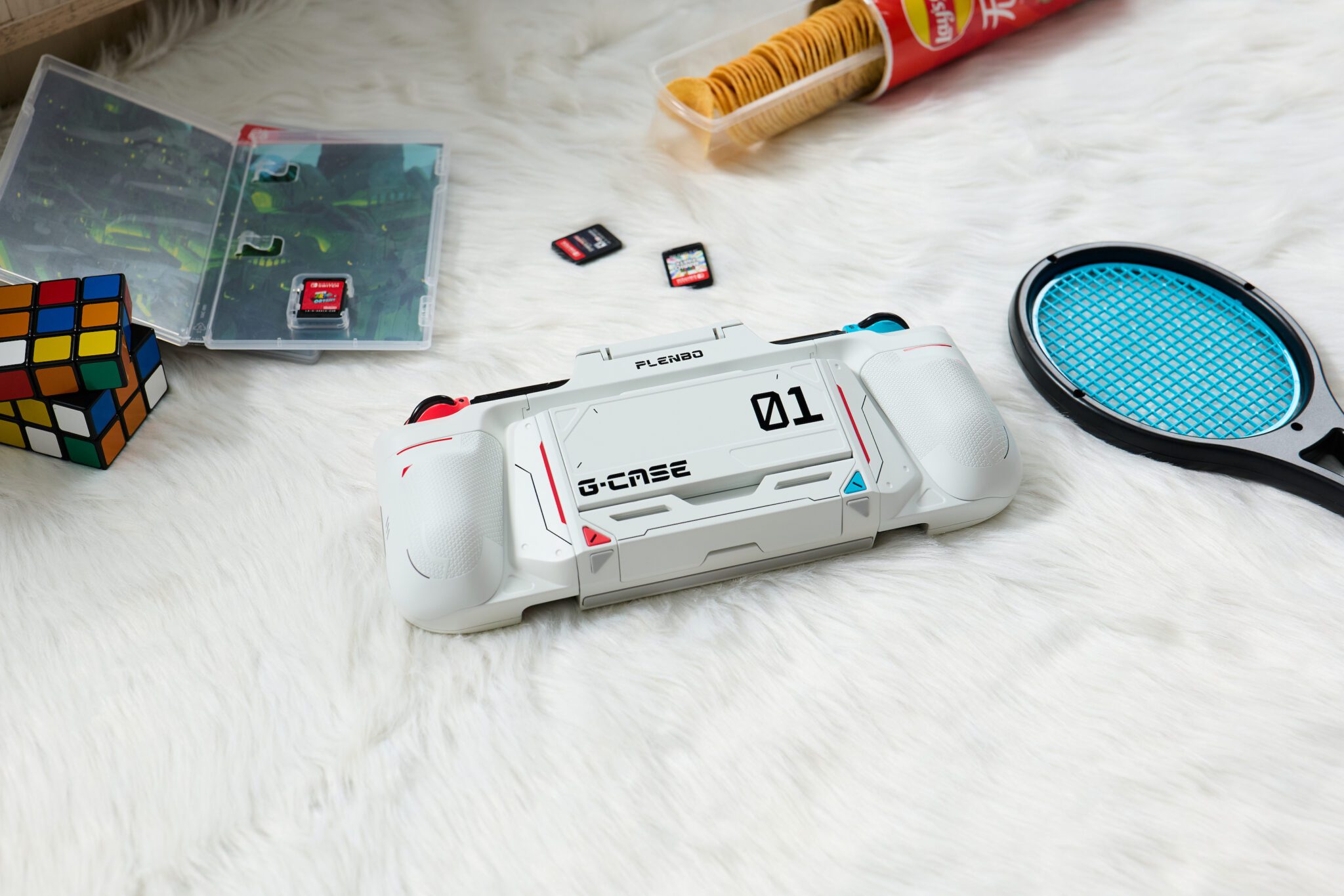 G-CASE: ALL-IN-ONE GAMING CASE FOR NINTENDO SWITCH