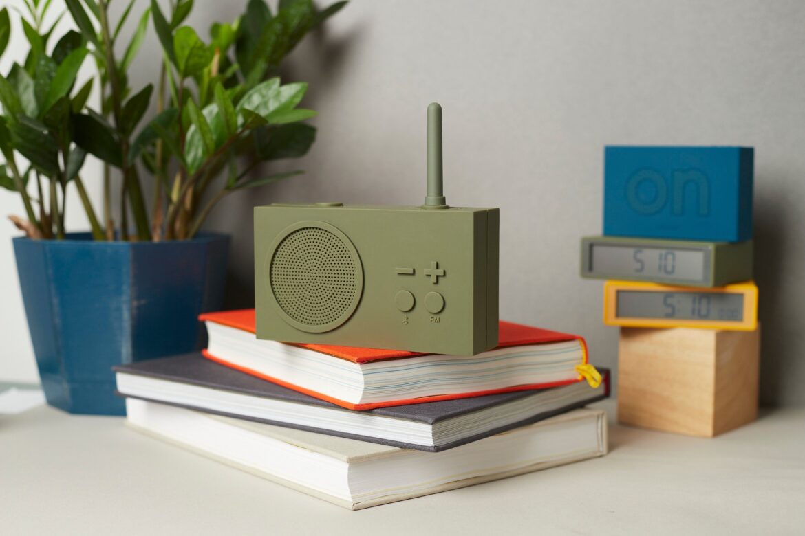 LEXON TYKHO FM RADIO & BLUETOOTH SPEAKER