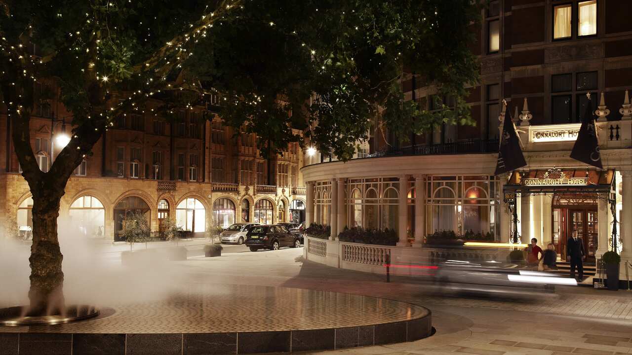 A Masterpiece of Modern Luxury: The Adams Suite at The Connaught, London A Masterpiece of Modern Luxury: The Adams Suite at The Connaught, London